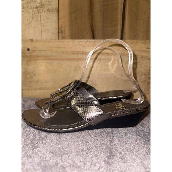 IMP Gadara Silver Sandals  Size 8.5 - Picture 6 of 12